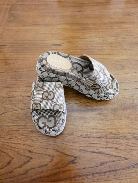 Gucci Brown GG Logo Sandals - Picture 1 of 10